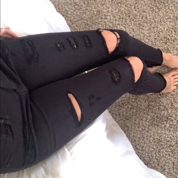 EXPRESS distressed black denim - Picture 1 of 3